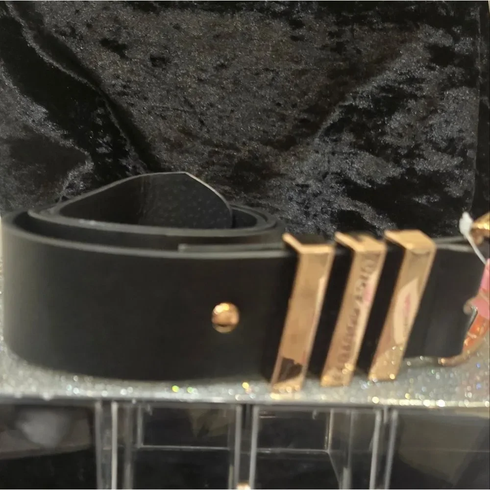 Juicy Couture Gold Logo Three Bar Belt-‎ Black